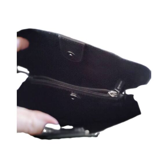 MICHAEL KORS Pratt Medium Studded Black Patchwork Sig Logo Shoulder Bag - Picture 4 of 4